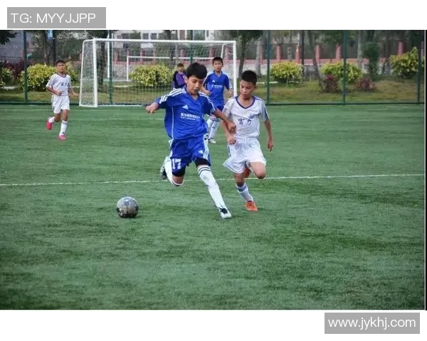 韩城足球明星的崛起与成就探索以及对当地足球发展的影响分析